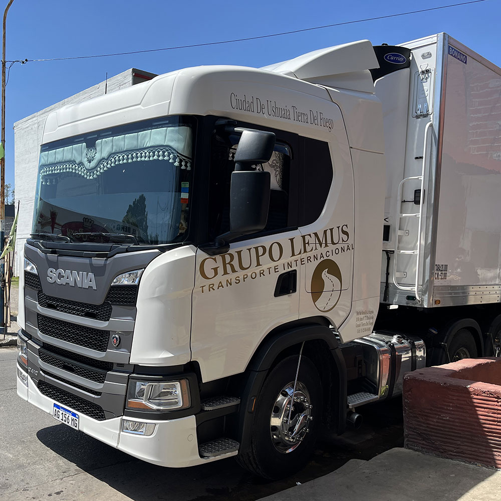 san-martin-flota-scania-4